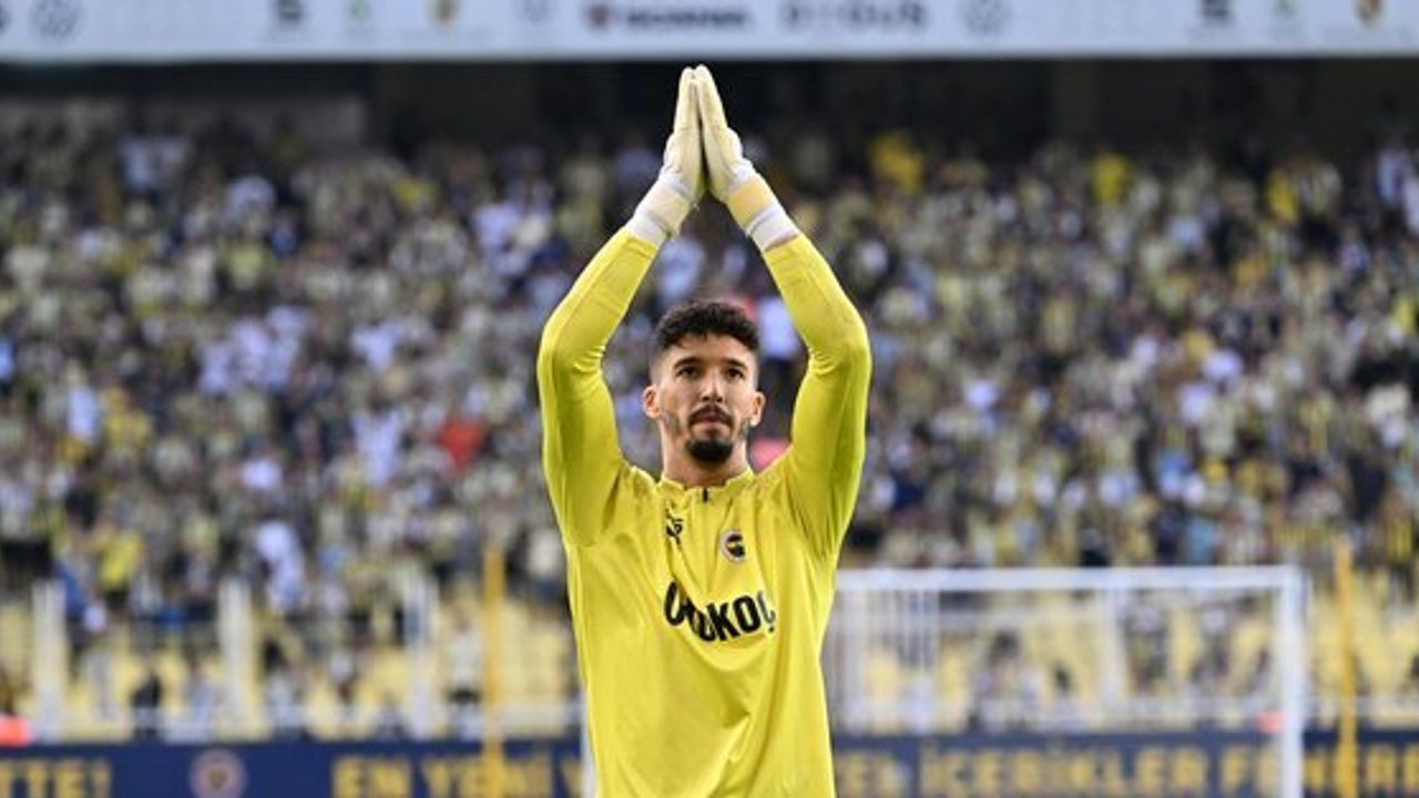 Fenerbahçe, Dominik Livakovic'i Transfer Etti ve Altay Bayındır ile Yollarını Ayırdı