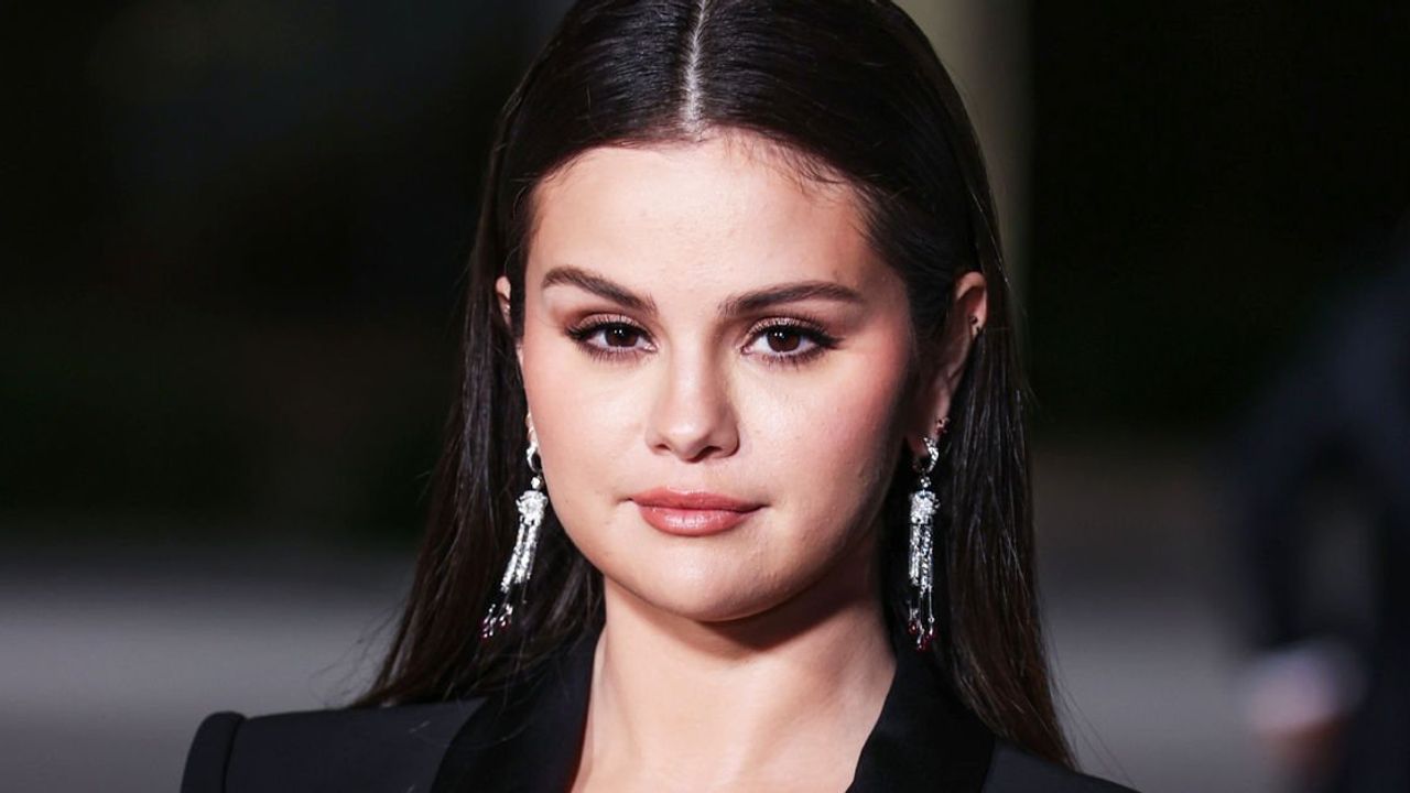 Selena Gomez, Hollywood Oyuncu Grevi Kurallarını İhlal Etti