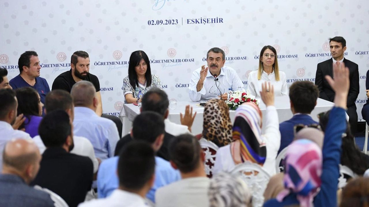 Milli Eğitim Bakanı Yusuf Tekin, Yönetici Atama Yönetmeliğini Değiştiriyor