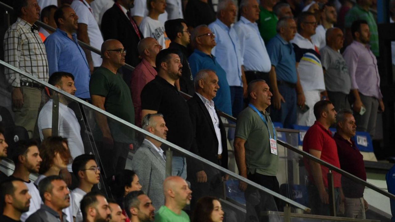 Bursaspor'da Karacabey Belediye Spor Mağlubiyeti Sonrası Dikkat Çeken Gelişmeler