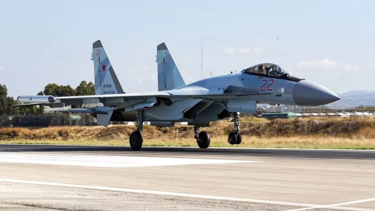 İran Hava Kuvvetleri'ne Rus Yapımı YAK-130 Eğitim Uçağı Teslim Edildi