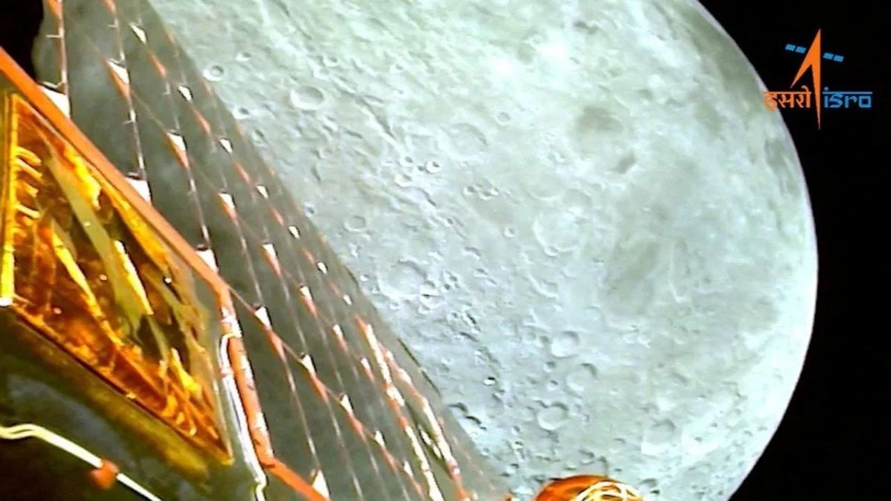 Hindistan'ın Chandrayaan-3 Uzay Keşif Aracı Uyku Moduna Alındı