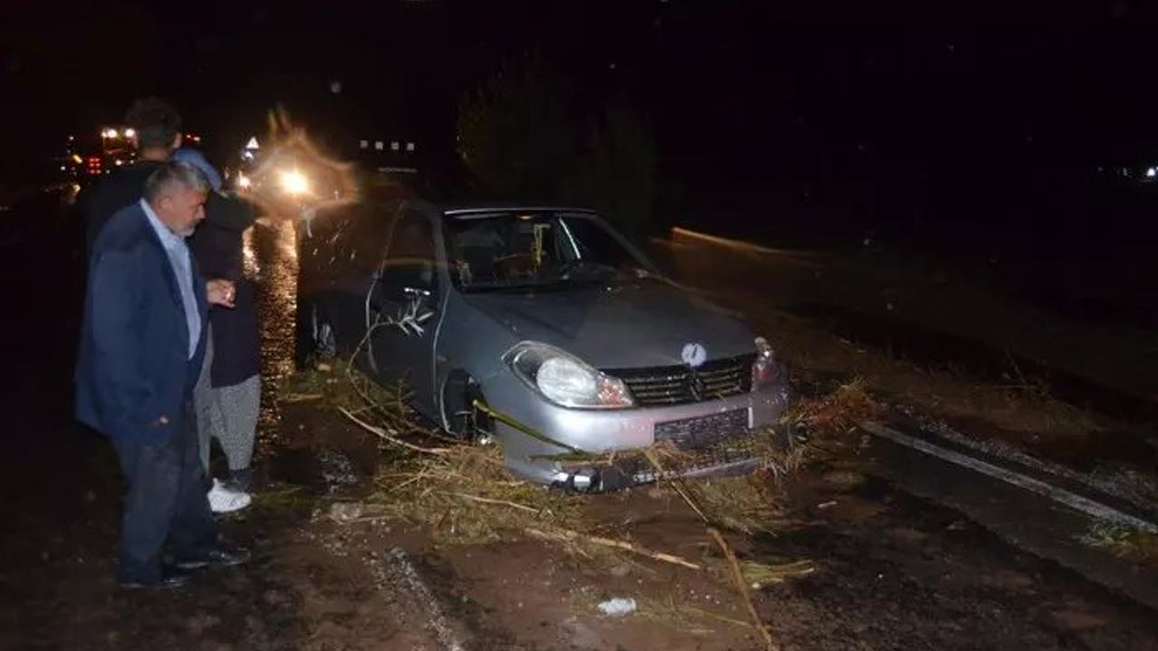 Aksaray ve Nevşehir'de Ani Yağış Sonucu Sel Felaketi