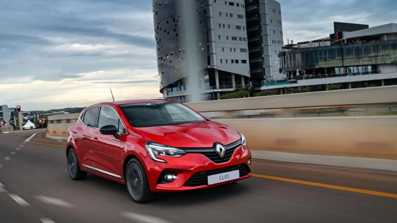 Renault'un Uygun Fiyatlı Elektrikli Clio Modeli Yolda