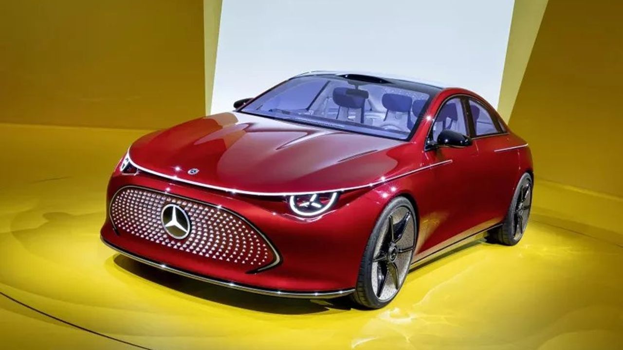 Mercedes-Benz Concept CLA Class Modeli Tanıtıldı