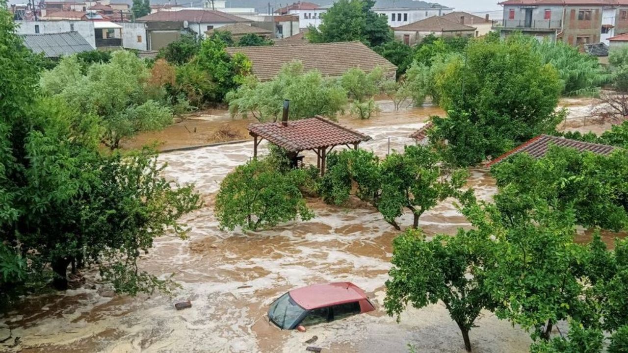 Güney Avrupa Sel Felaketiyle Mücadele Ediyor