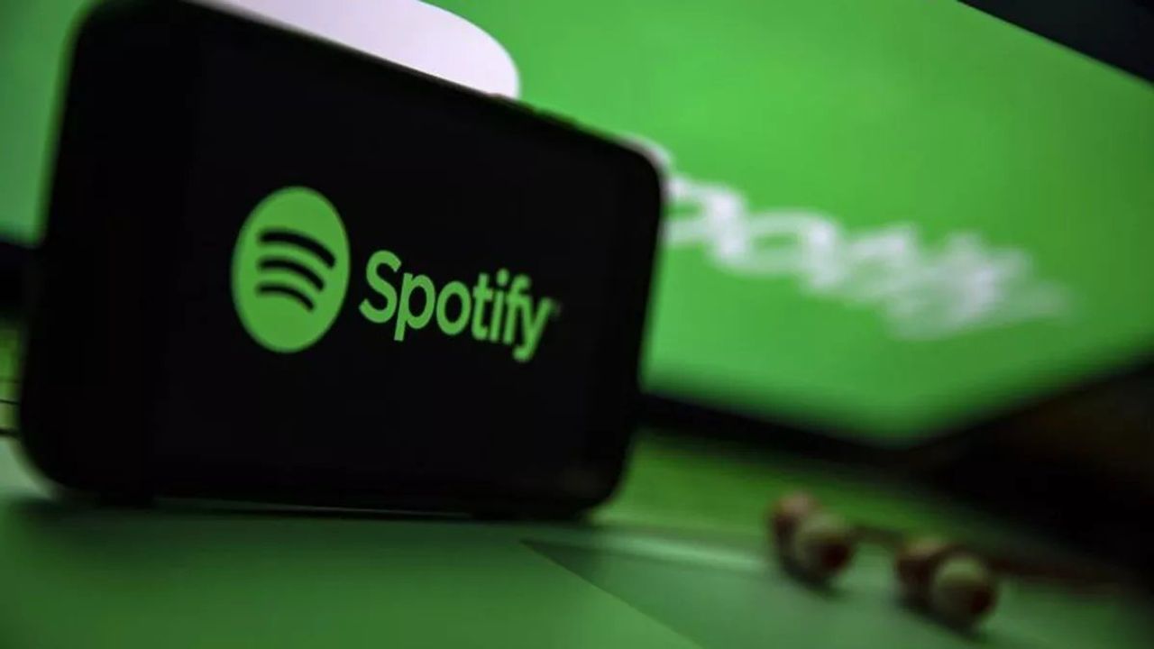 Spotify, Şarkı Sözleri Özelliğini Premium Abonelere Özel Hale Getiriyor