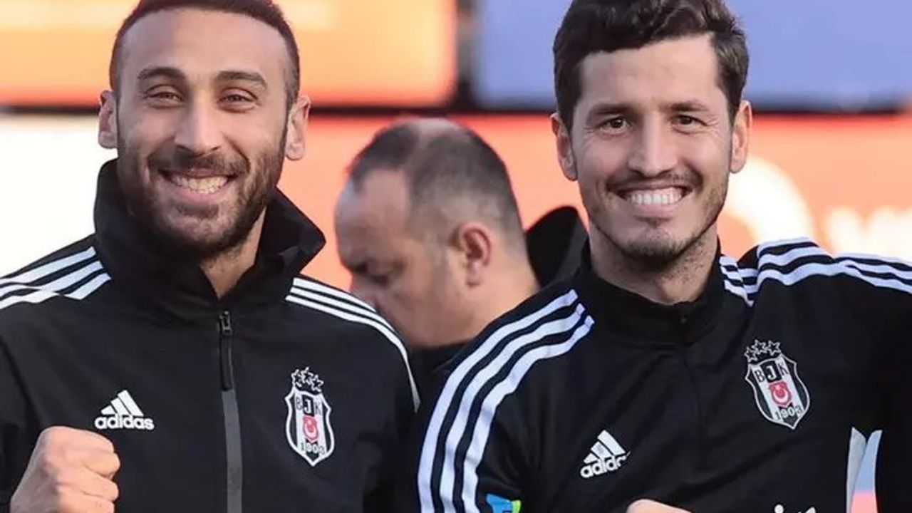 Beşiktaş'ta Cenk Tosun ve Salih Uçan Yeni Sözleşmeye İmza Atıyor