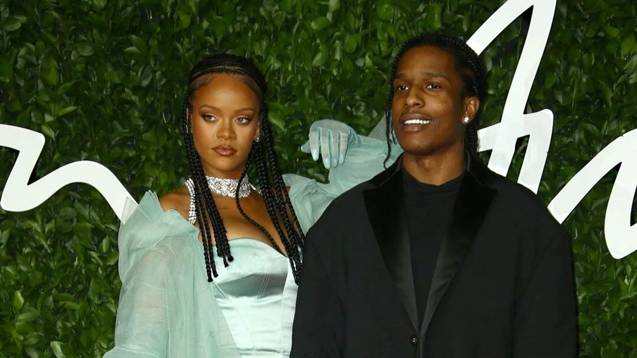 Rihanna'nın İkinci Oğlunun Adı Ortaya Çıktı