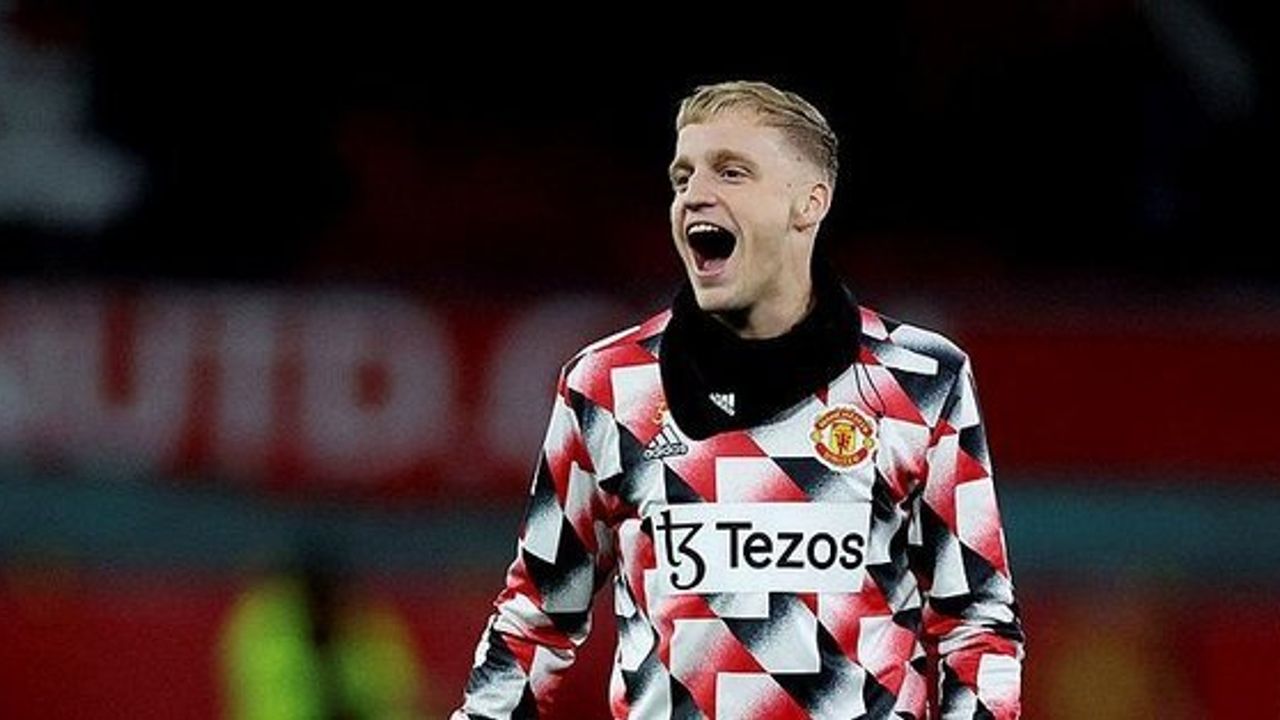 Donny van de Beek, Fenerbahçe'nin Gündeminde