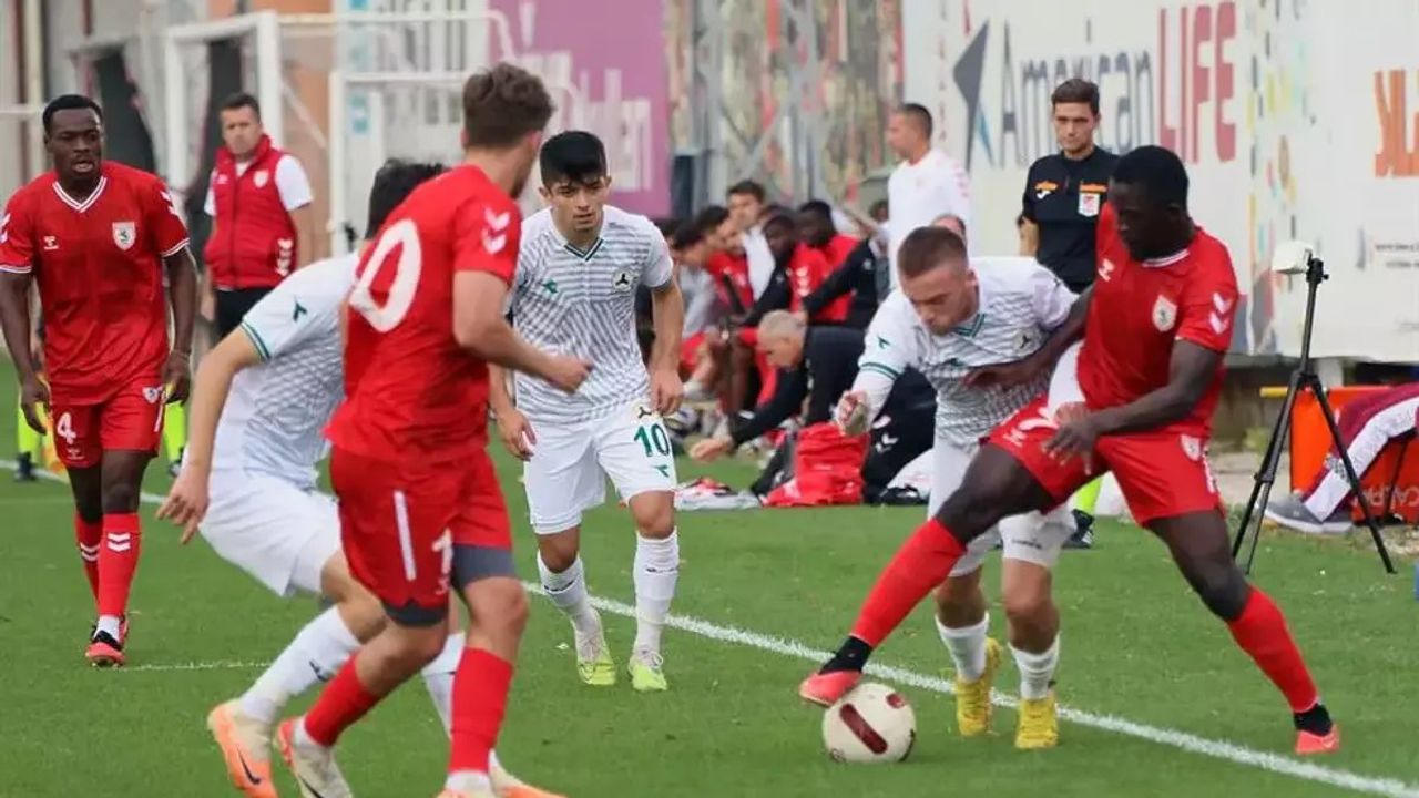 Samsunspor Yeni Transferlerle Giresunspor'u 6-1 Yendi