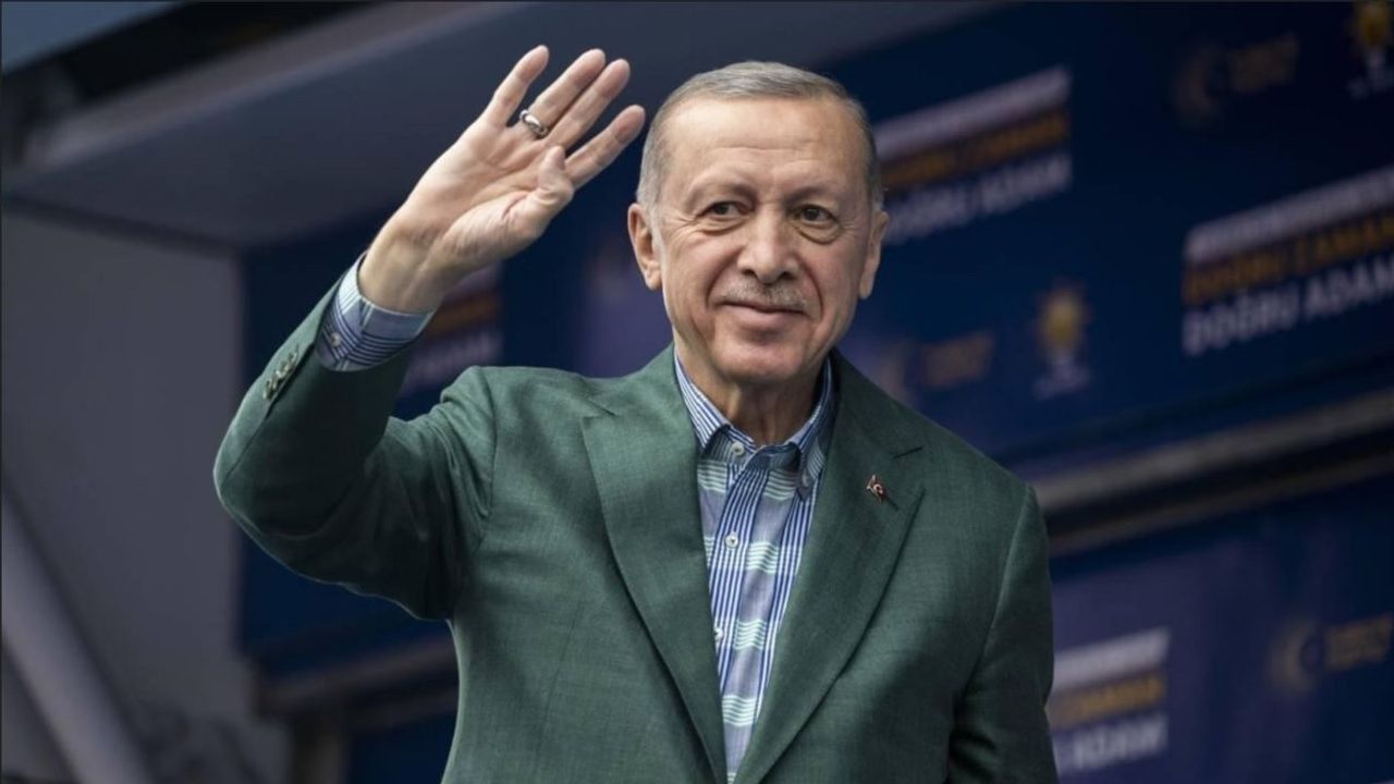 Maaş İkramiye Müjdesi: SSK, Bağ-Kur ve Tüm Emeklilerin Hesablarına Yattı