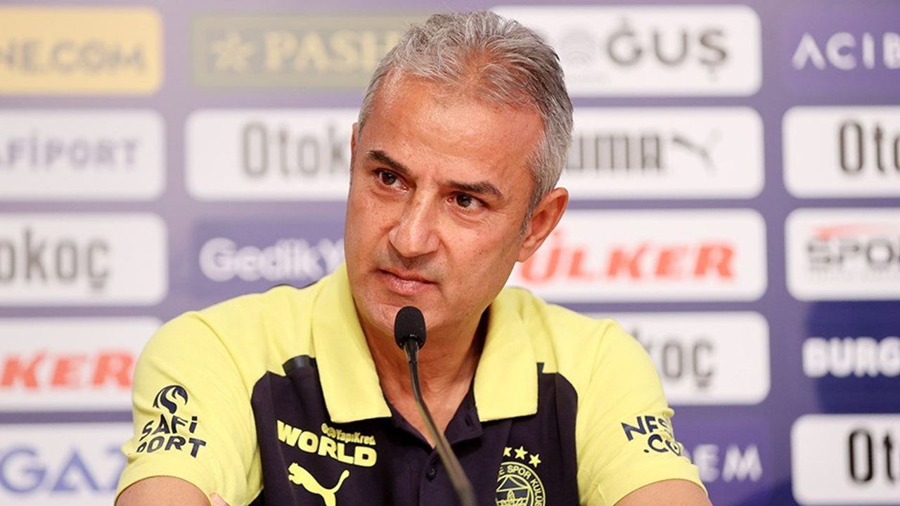 Fenerbahçe'de İsmail Kartal Özel Gecede Konuştu