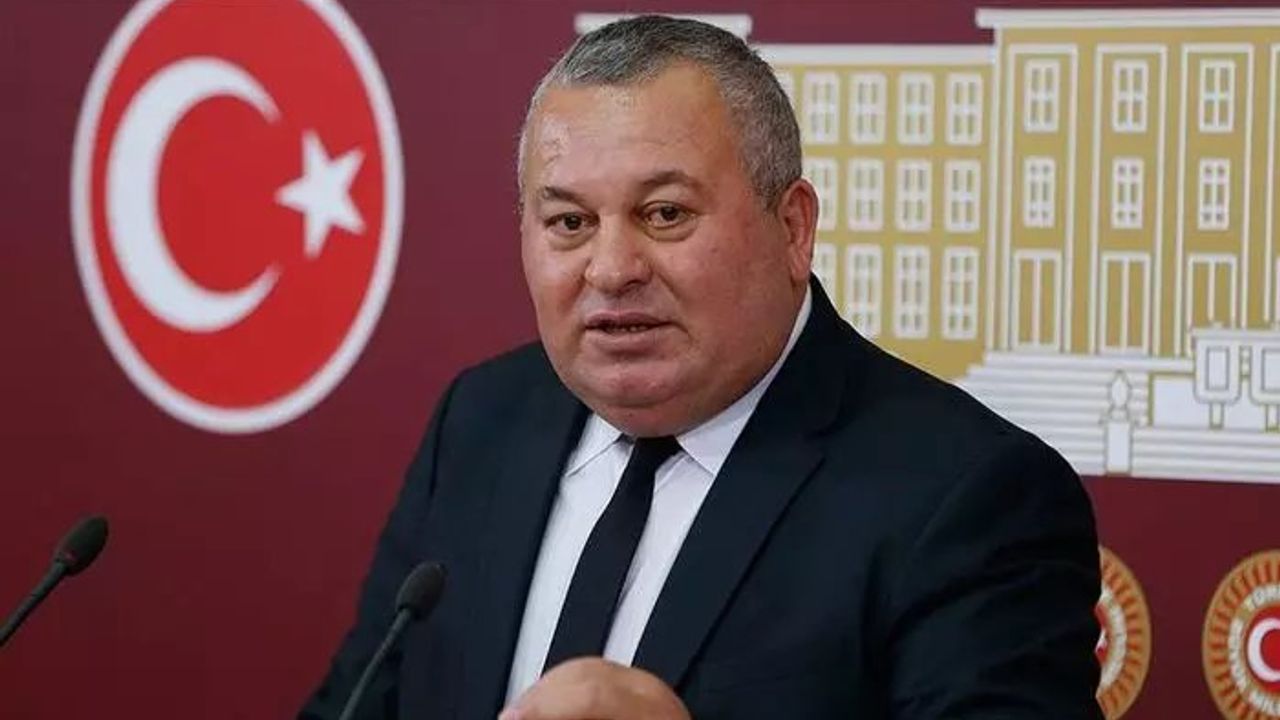 İYİ Parti İçindeki Sisli Hava Devam Ediyor