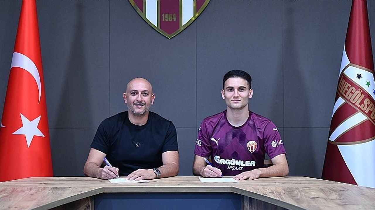 Tuğbey Akgün, İnegölspor'a transfer oldu