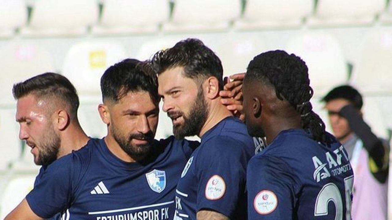 Erzurumspor FK, Altay FK'yı 4-0 mağlup etti