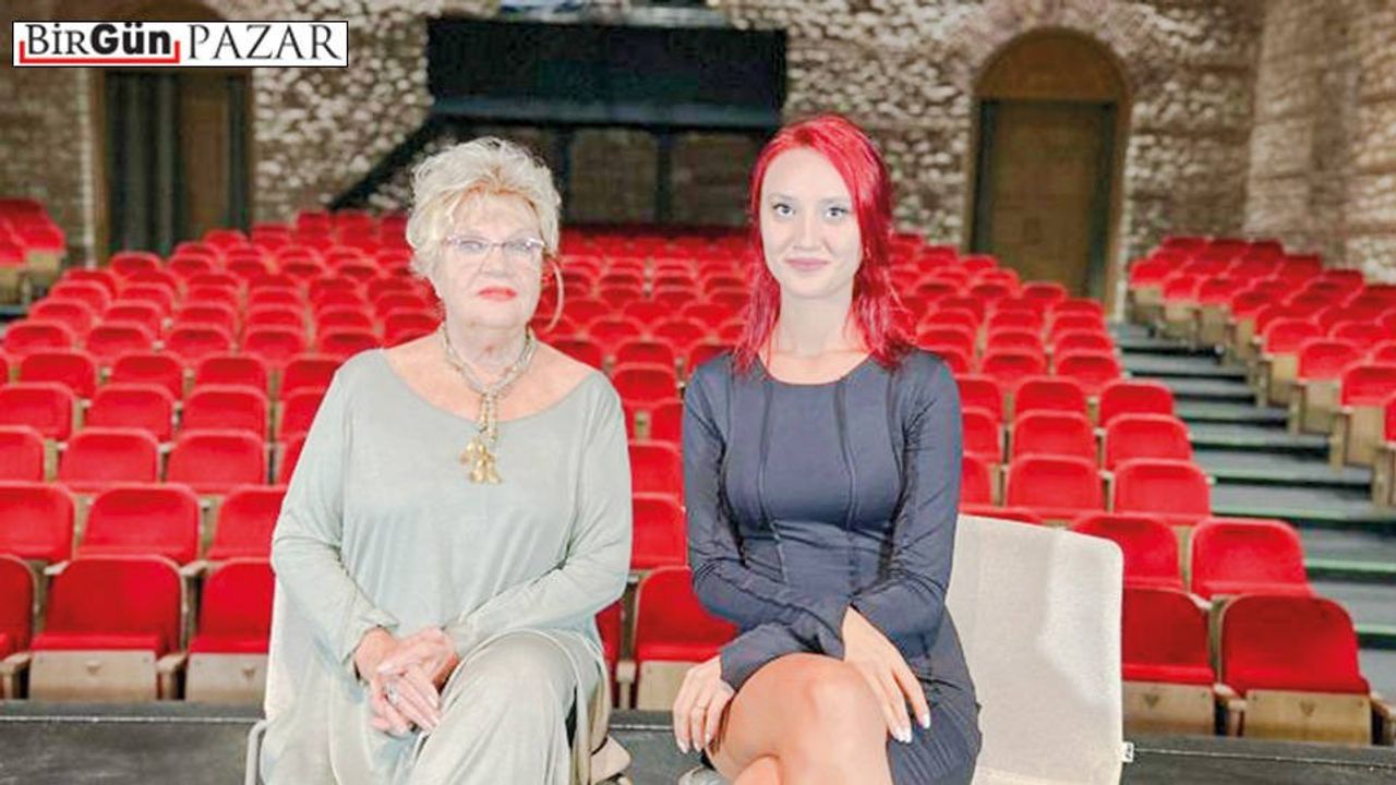 Ayşe Kulin'in Veda Romanı Sahneye Taşınıyor