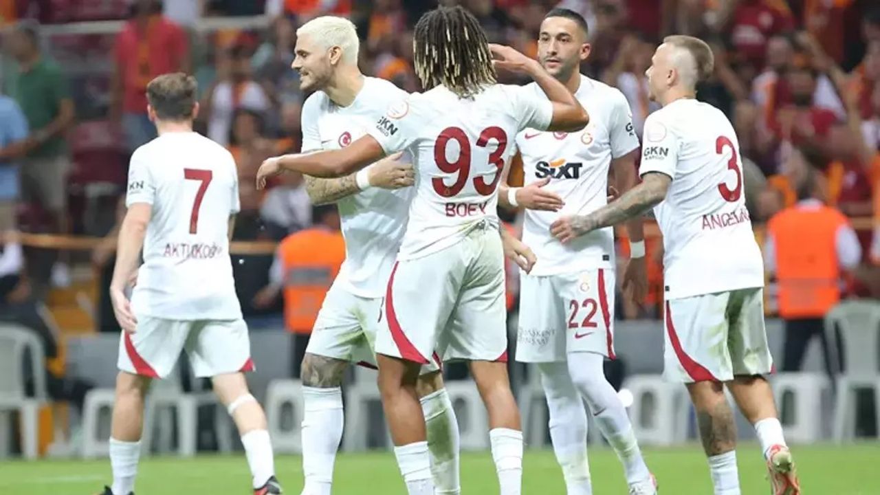 Galatasaray'ın Başarılı Sezonu ve Yenilmezlik Serisi