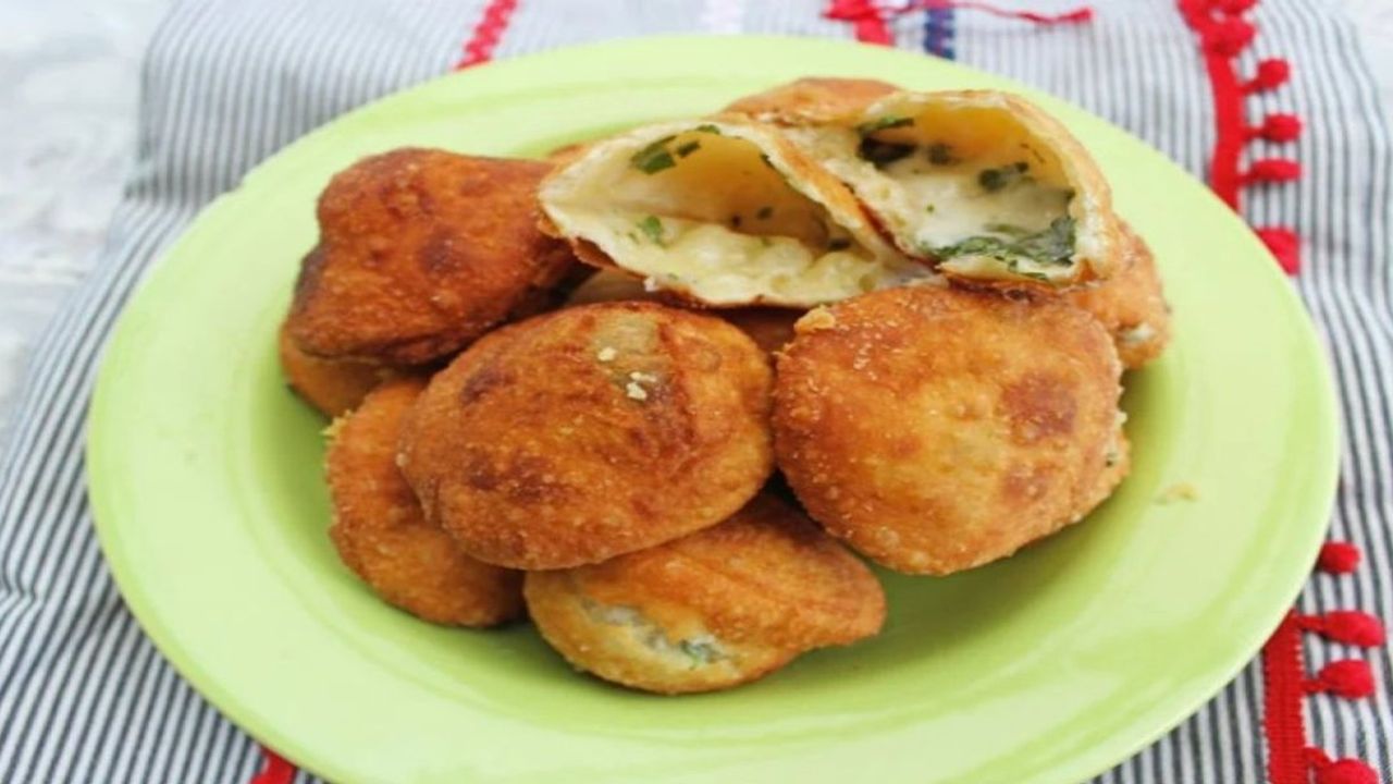 Evde Sirkeli Mini Börek Tarifi