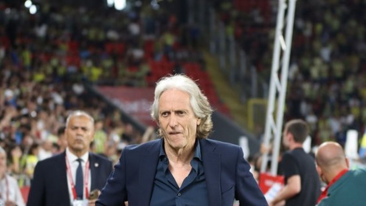 Fenerbahçe'de Jorge Jesus dönemi sona erdi