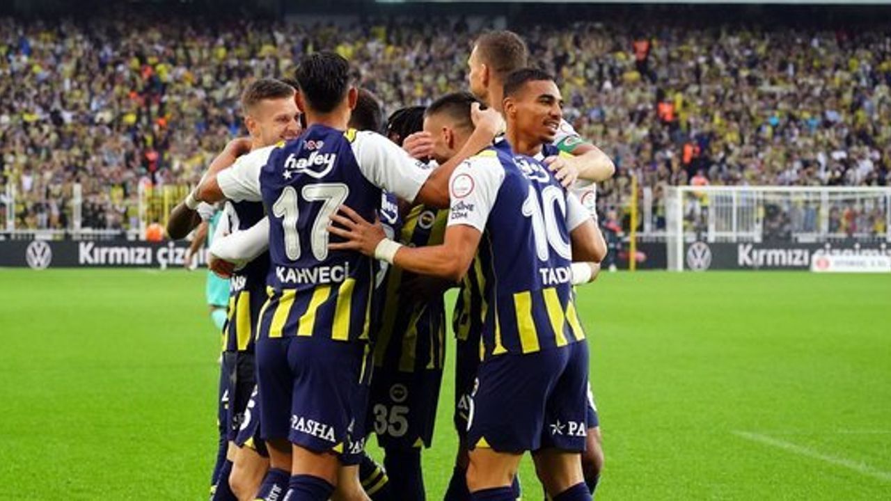 Fenerbahçe'nin Rahat Galibiyeti ve İsmail Kartal'ın Başarısı