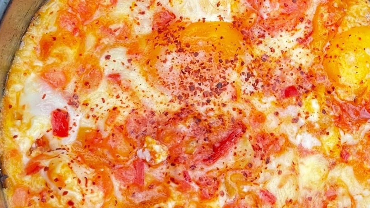 Usta Aşçıların Sır Gibi Sakladığı Menemen Tarifi