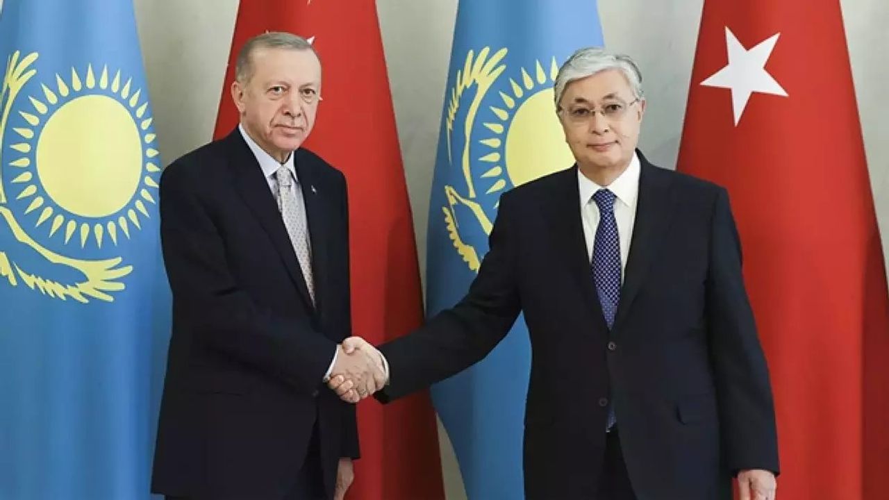 Cumhurbaşkanı Erdoğan, Kazakistan Cumhurbaşkanı Tokayev ile Görüşme Yaptı