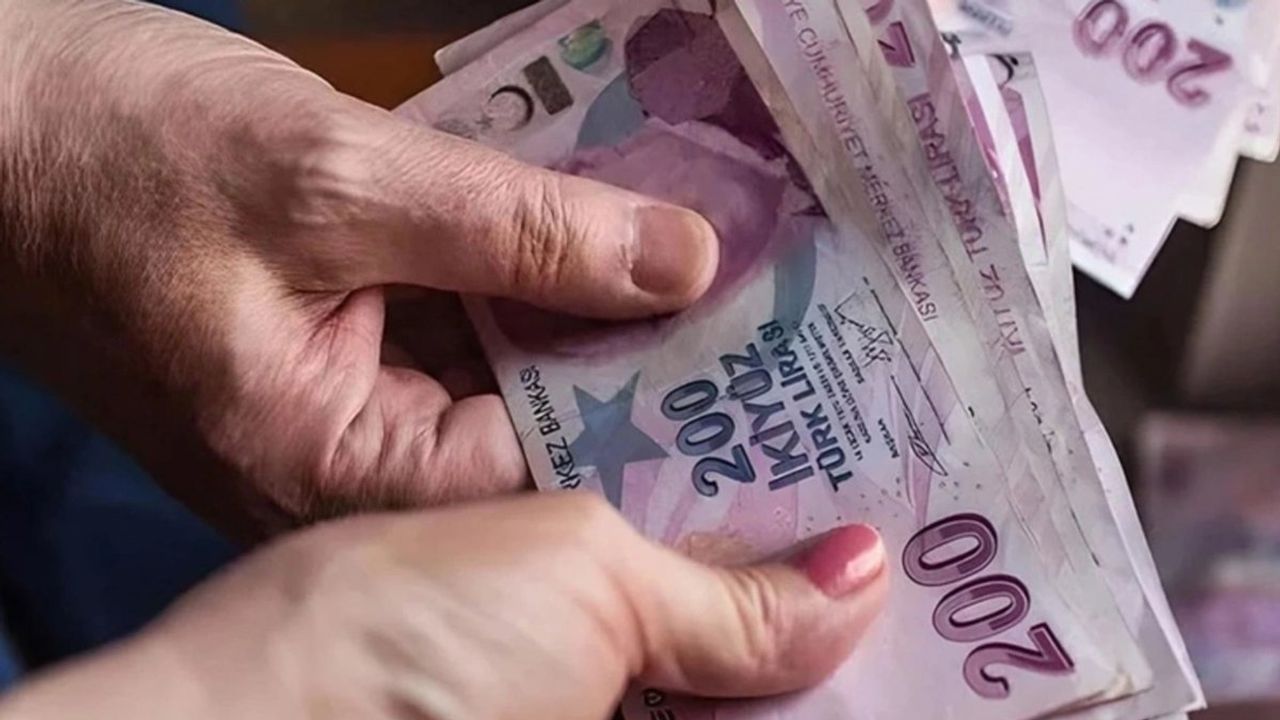 Çalışma ve Sosyal Güvenlik Bakanı Vedat Işıkhan'dan Emeklilik Düzenlemesi Sinyali