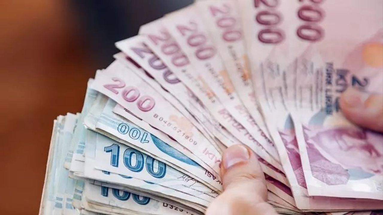 Petkim, Rafineri Holding'in %20'sini 480 milyon dolar karşılığında satın aldı