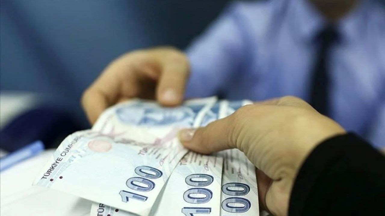 PTT İhtiyaç Kredisi Kampanyası: Nakit İsteyen TC Vatandaşı 15.000 TL Alacak!