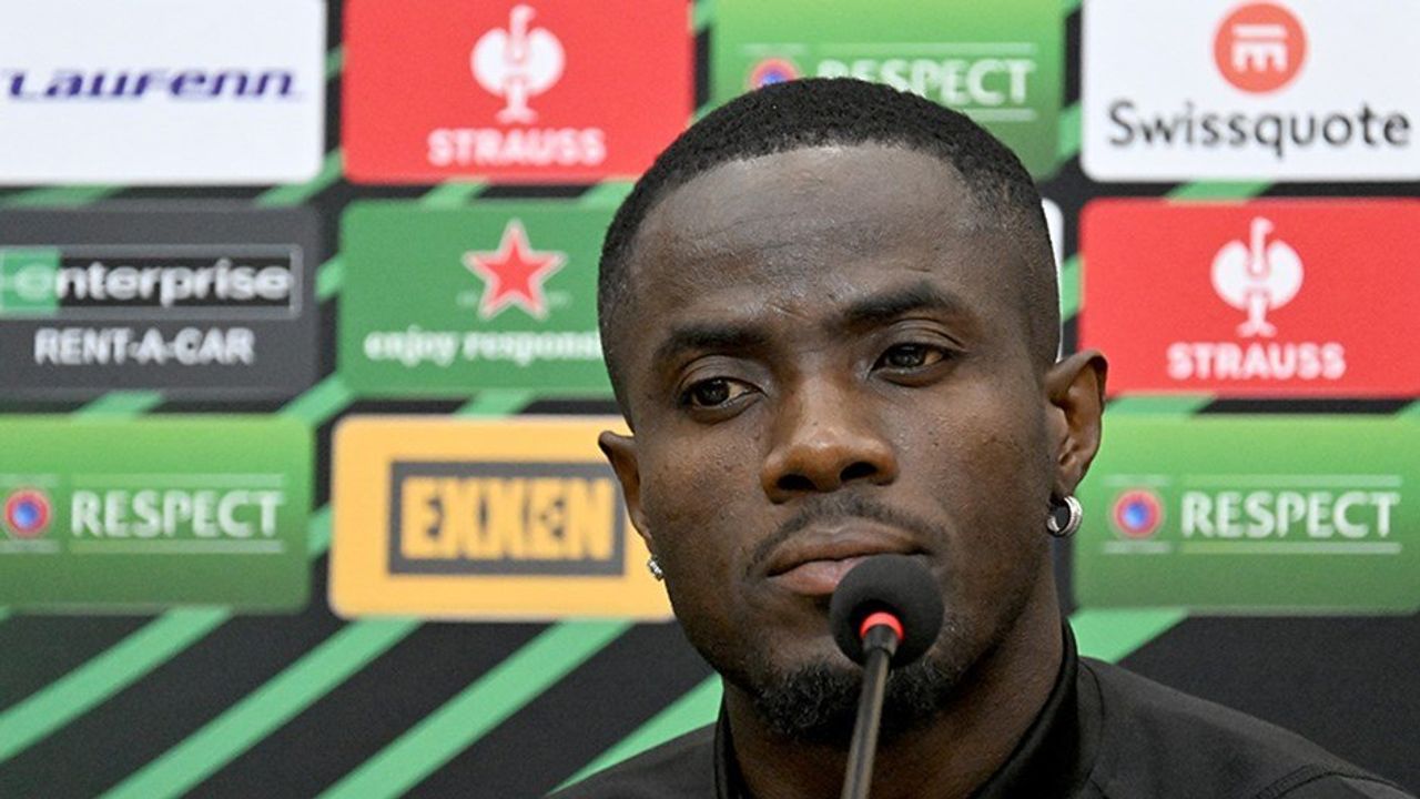 Beşiktaş'ın tecrübeli stoperi Bailly, Lugano maçı öncesi açıklamalarda bulundu