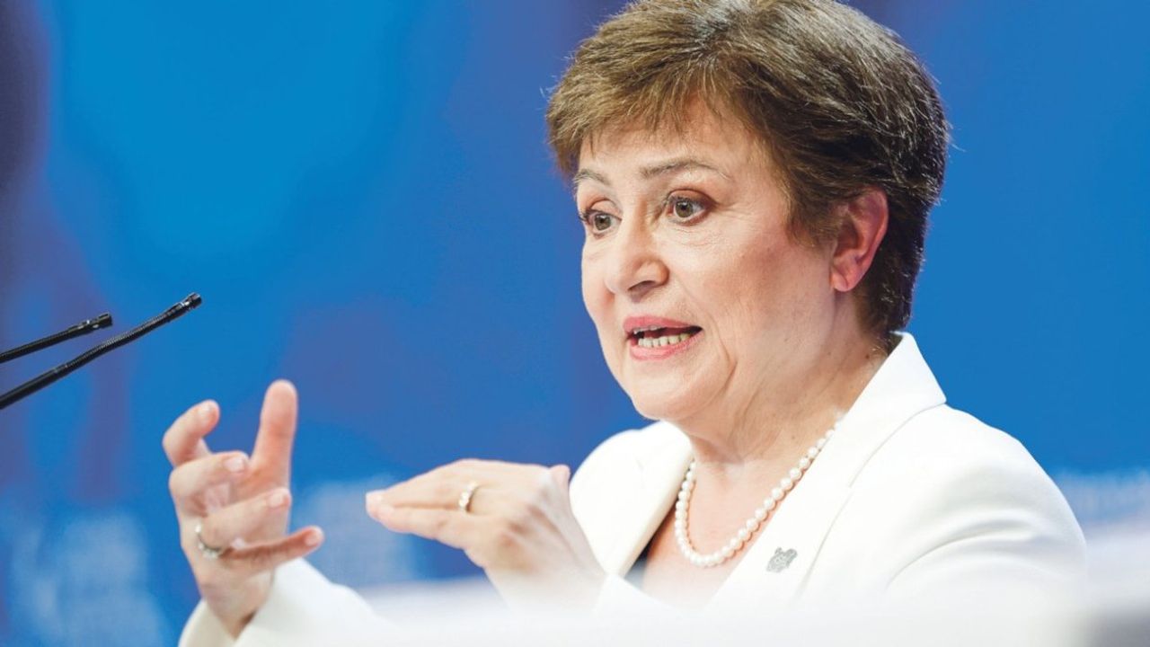 IMF Başkanı Georgieva, Küresel Ekonomik Büyümenin Yavaş ve Engebeli Olduğunu Belirtti