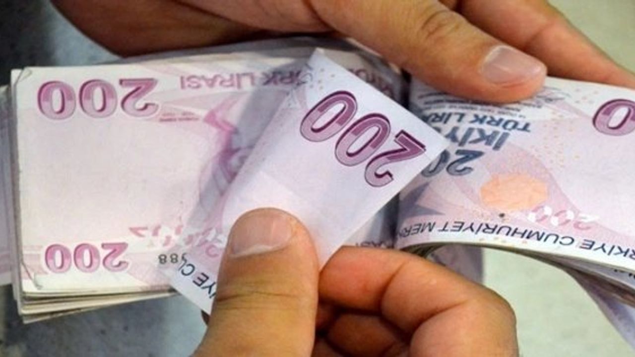 Bağ-Kur ile SSK Primlerinin Eşitlenmesi Çalışması Küçük Esnafı İlgilendiriyor