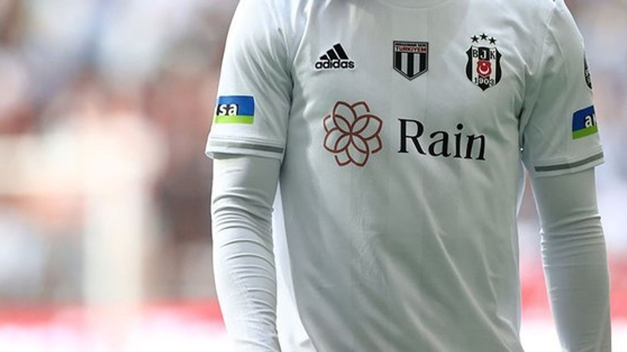 Beşiktaş'ta Şenol Güneş istifa etti, Arthur Masuaku sakatlandı