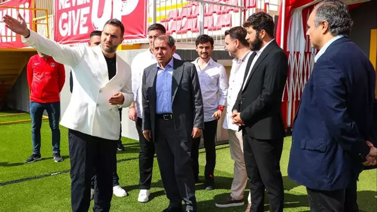 Galatasaray Başkanı Dursun Özbek Ümraniyespor Tesislerini Ziyaret Etti