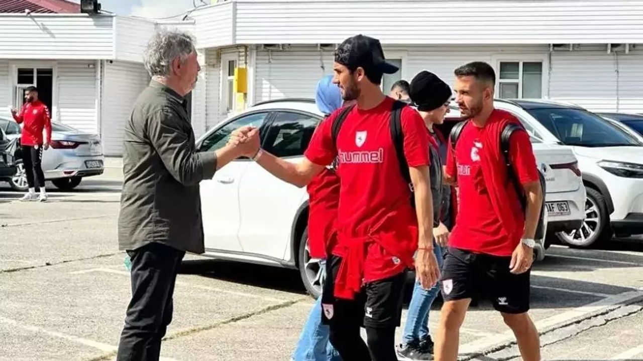 Samsunspor, Çaykur Rizespor Maçı İçin Rize'ye Hareket Etti
