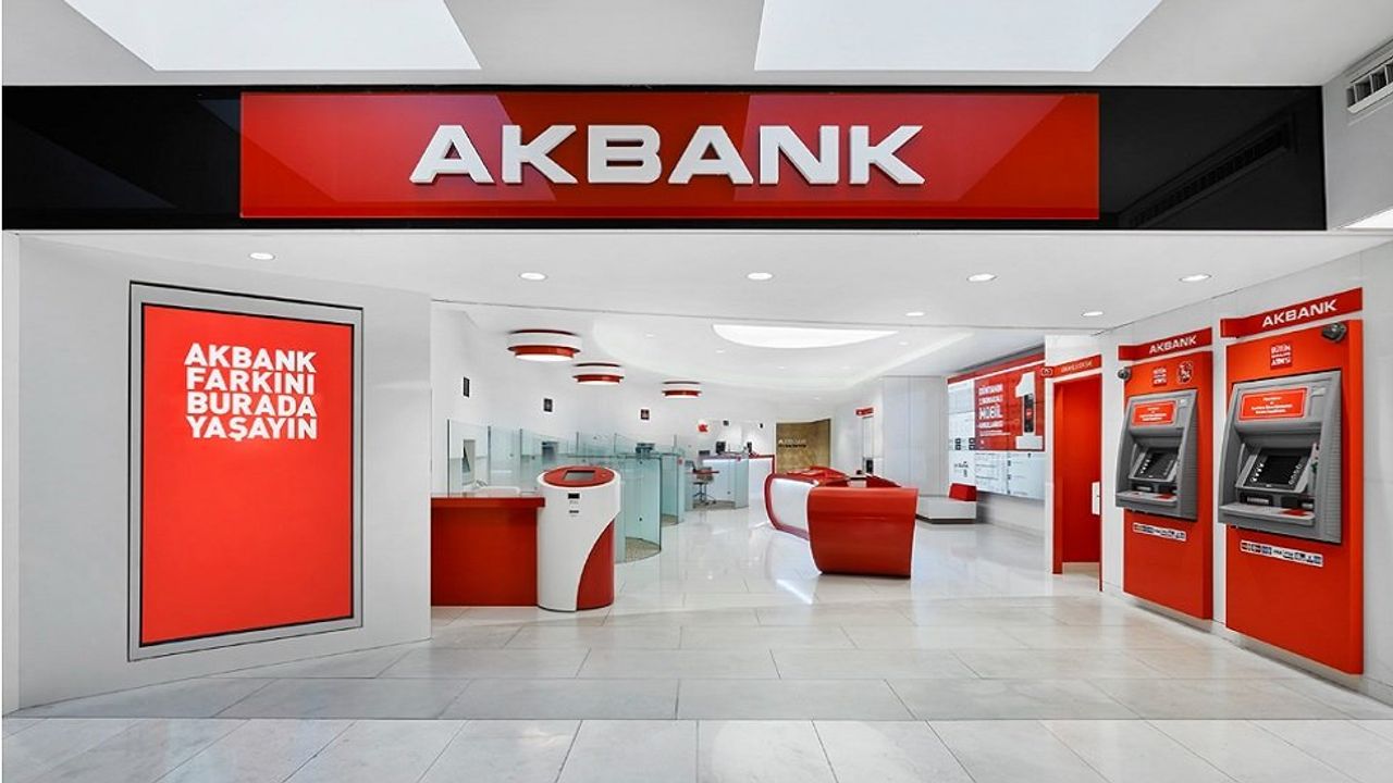 Akbank Son Dakika Duyurdu! Bankada Hesabı Olanlara 24.000 TL Ödeme!