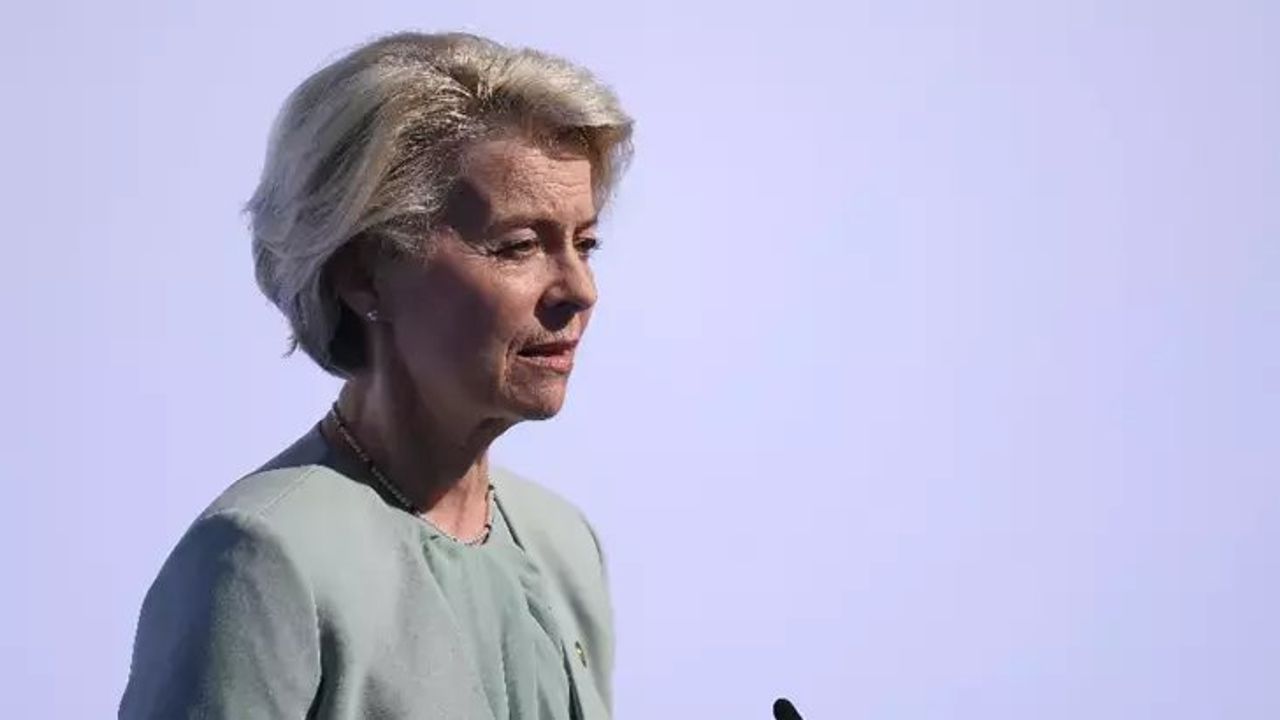 Avrupa Parlamentosu Üyesi Clare Daly, Avrupa Komisyonu Başkanı von der Leyen'in İsrail'e Destek Açıklamasına Tepki Gösterdi