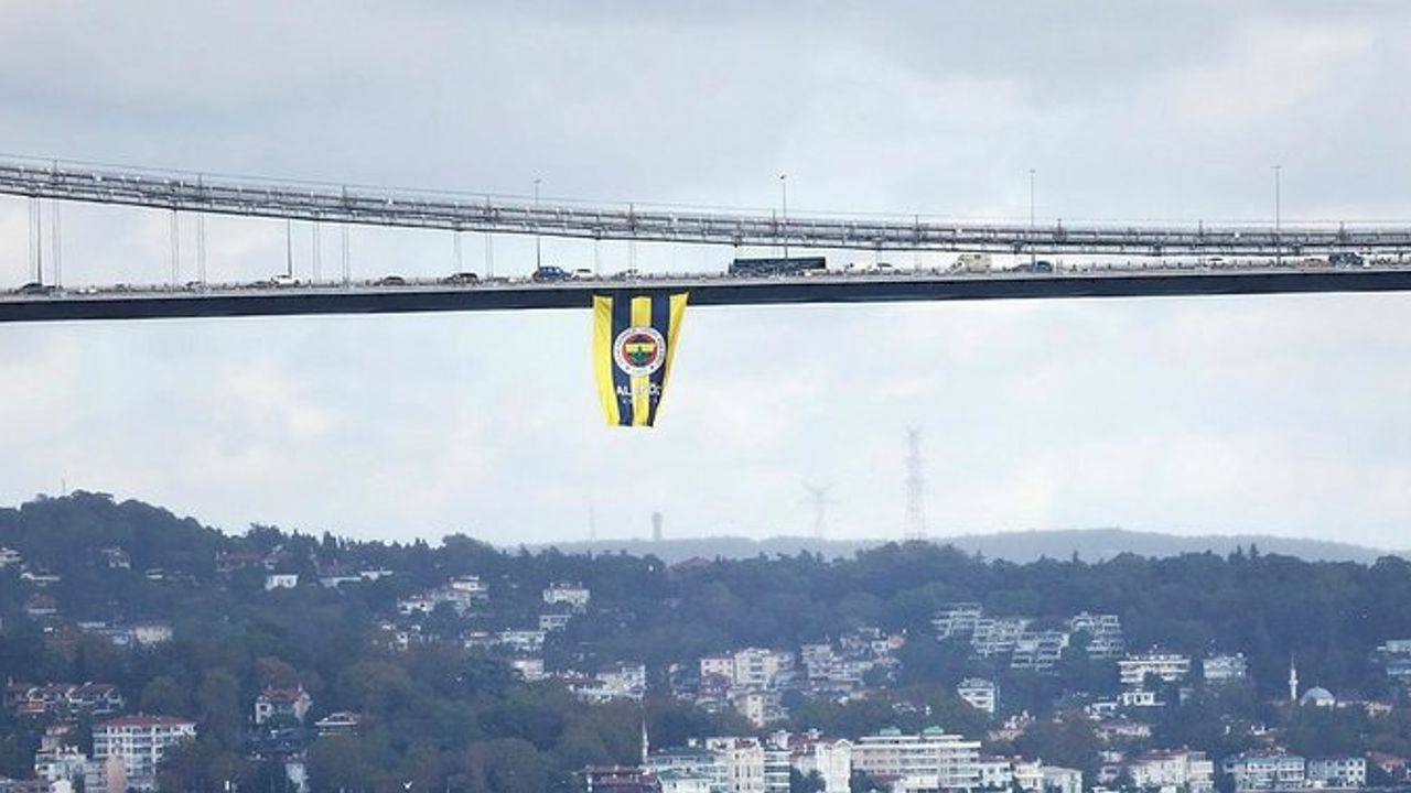 Fenerbahçe Kadın Basketbol Takımı'nın FIBA Süper Kupa Şampiyonluğu Kutlandı