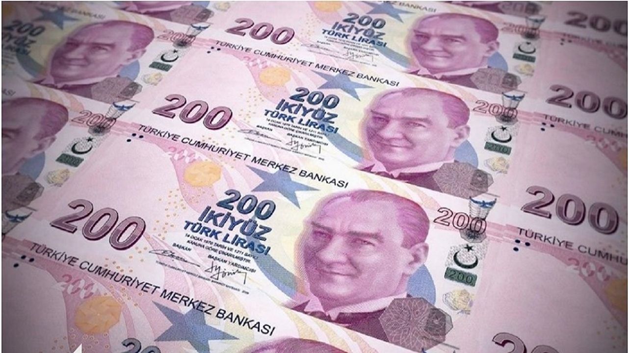 SSK, SGK Ve Bağ-Kur'lu Vatandaşa Müjde! En Düşük Emekli Seyyanen 3000 TL Zam Alacak