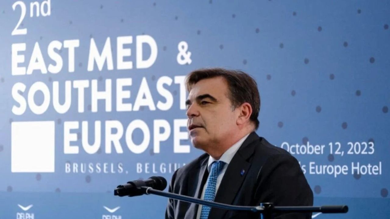 Avrupa Komisyonu Başkan Yardımcısı Türkiye'nin Dış Politikasını Eleştirdi