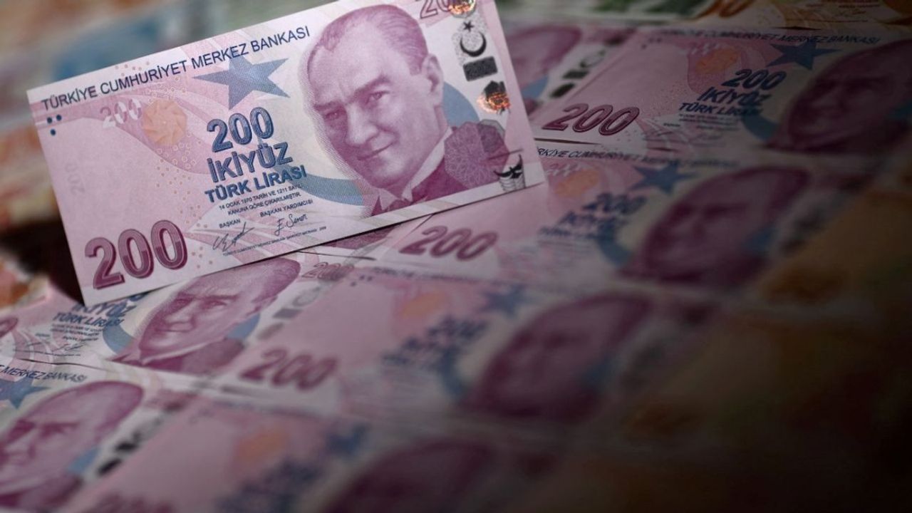 Borç Para Arayanlara İş Bankası'ndan Faizsiz 20.000 TL Ödeme!