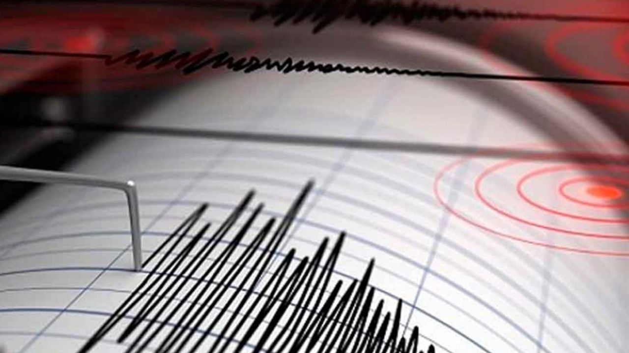 İran'ın Hürmüzgan Eyaletinde Üst Üste İki Deprem Meydana Geldi