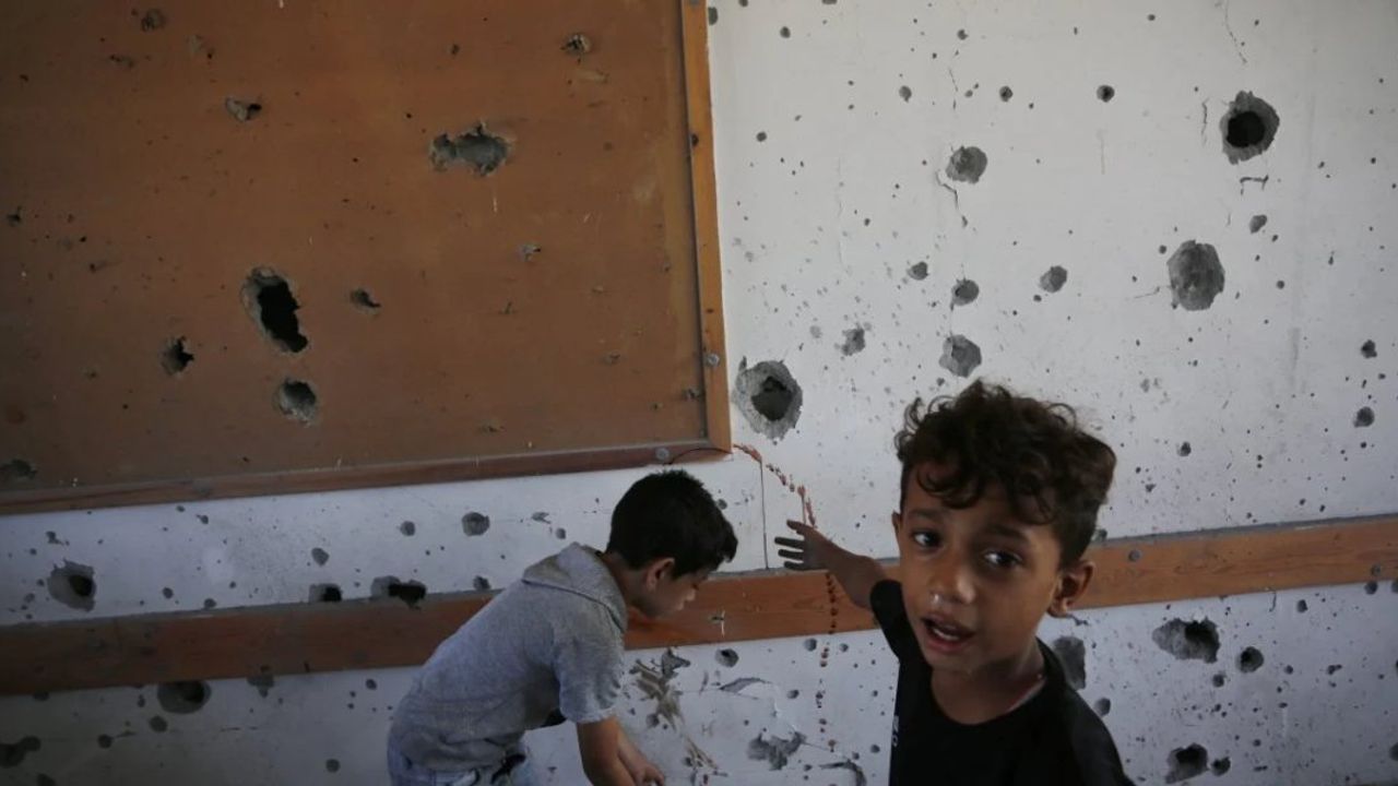 İsrail Okul Vurdu: 6 Kişi Öldü!