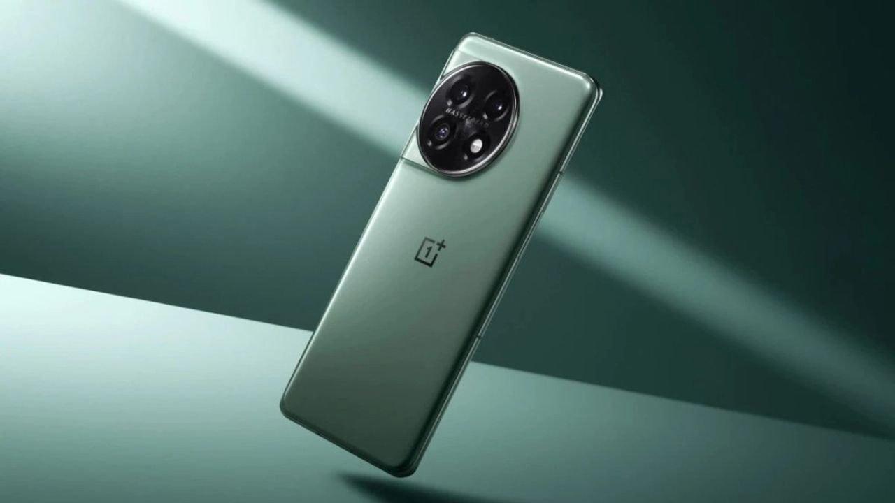 OnePlus Open ile Başlayan OnePlus 12 Serisi Yakında Tanıtılacak