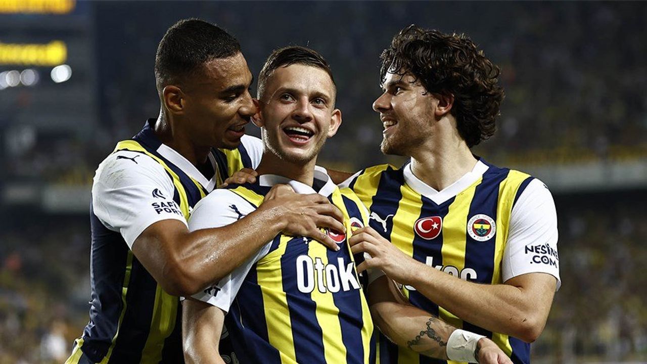 Fenerbahçe Yaz Transfer Döneminde Rekor Kırdı