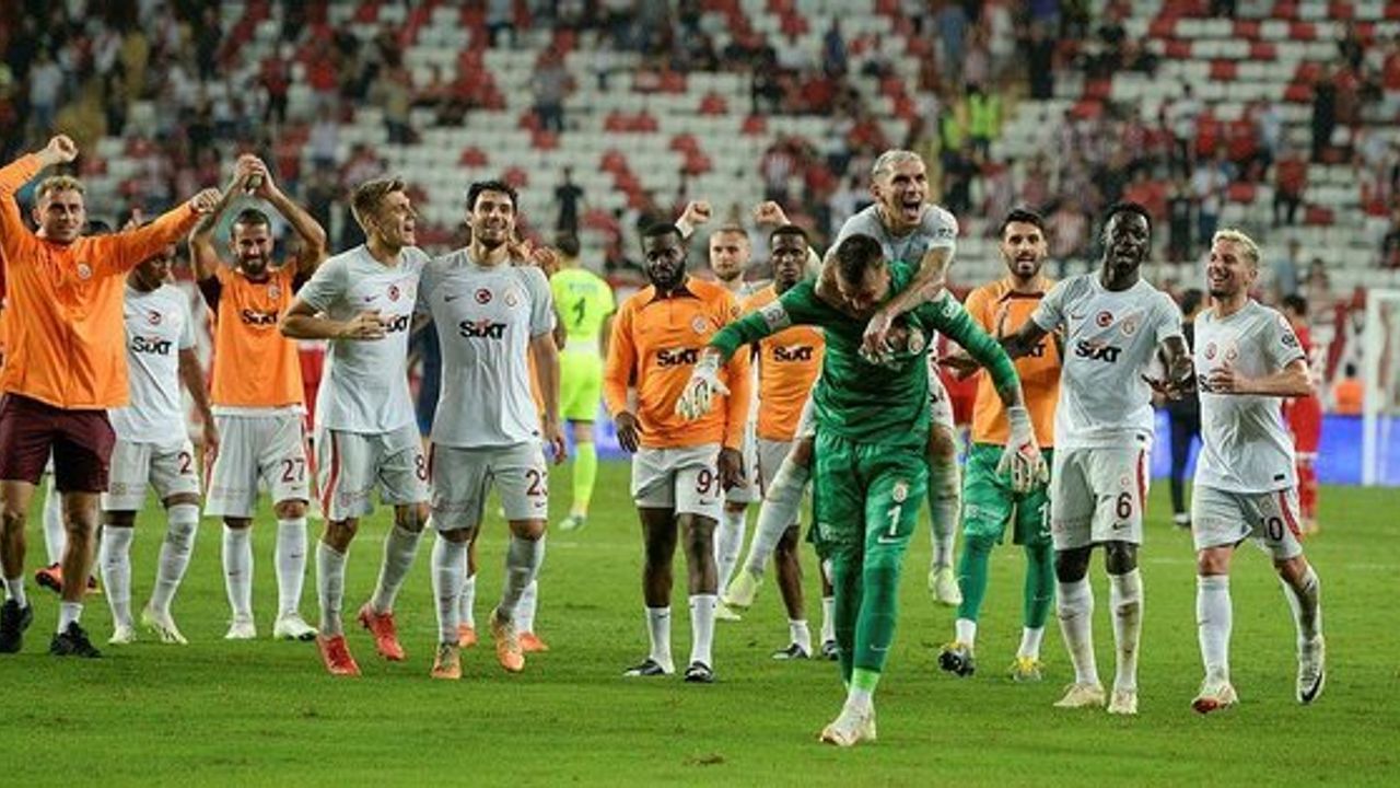 Galatasaray, Beşiktaş Maçı Öncesi Flaş Gelişmeler Yaşıyor