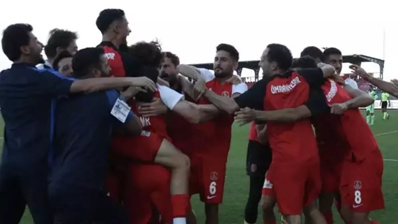 Ümraniyespor, Manisa FK'yı 3-2 Mağlup Etti