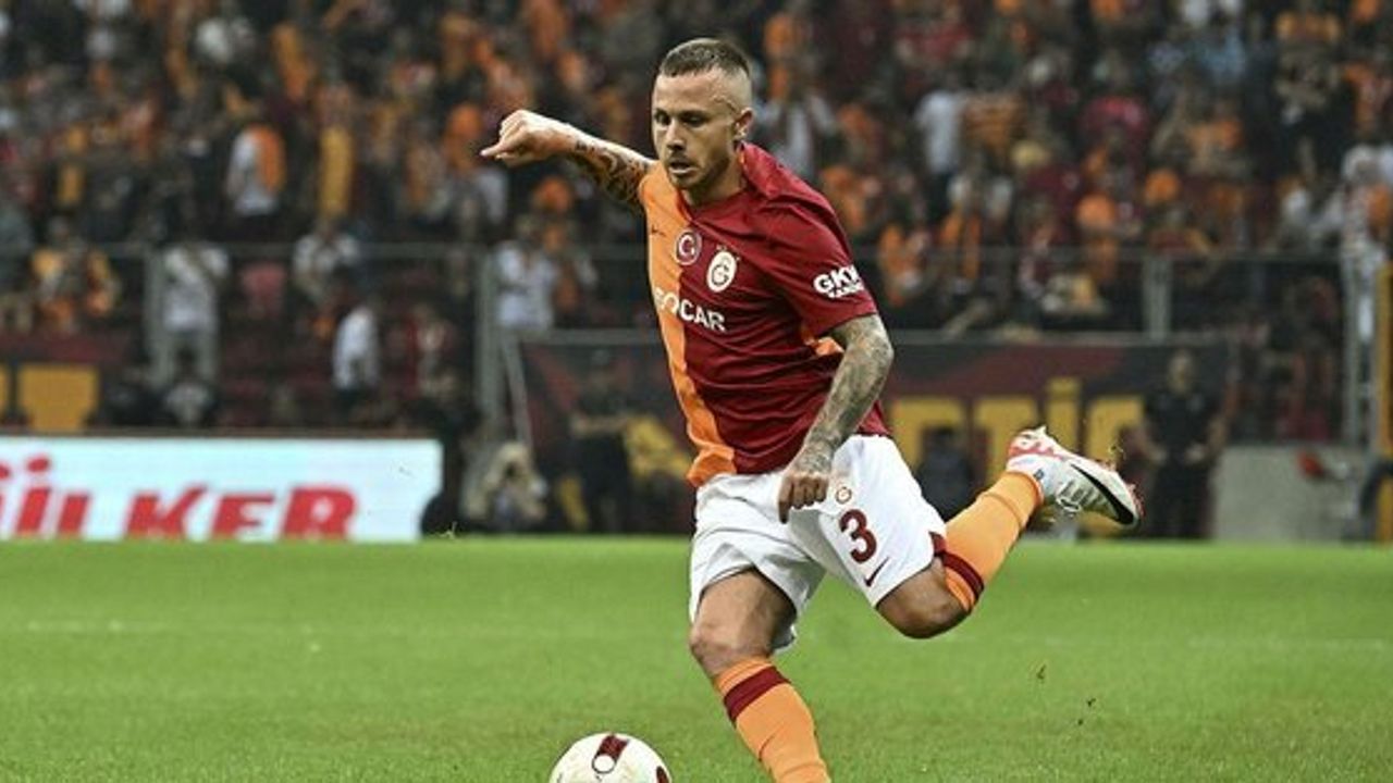 Galatasaray Angelino transferi için kararsız