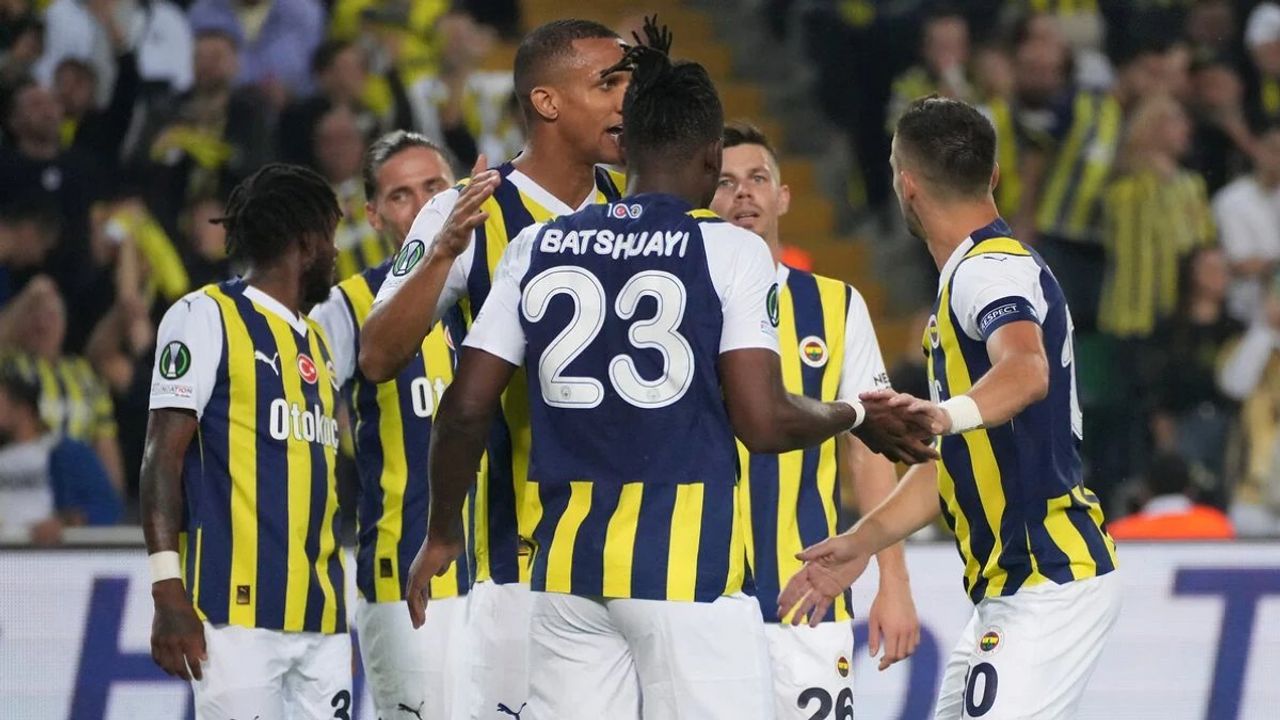 Fenerbahçe'nin Tarihi Başarısı: 18'de 18